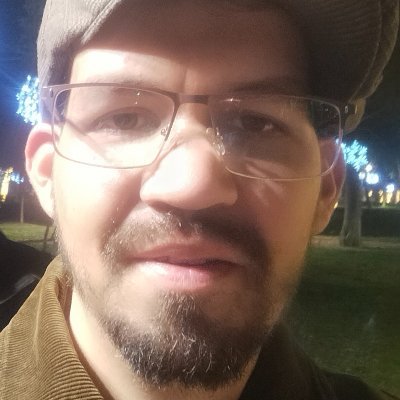 chavo buena onda, muy amigable , trabajador y pues siempre puntual en todos los compromisos, Supervisor de tecnología en cinepolis sendero saltillo
