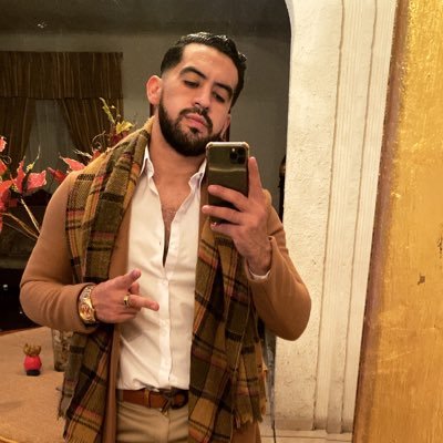 emiliano4016's profile picture. 