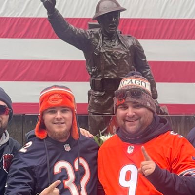 calzonee33's profile picture. how ya doin’!? and Fuggetaboutit