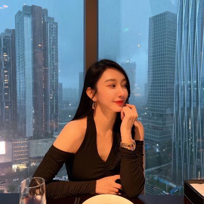 I like travel and food, and I am also an investment enthusiast. I hope that while recording my life here, I can meet like-minded people and become friends, and