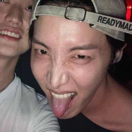 -ㅤjjuni and hoseok my safe place ♡ ㅤㅤㅤㅤㅤㅤㅤㅤㅤ ㅤㅤ♥︎ : @HY5NJ1N !