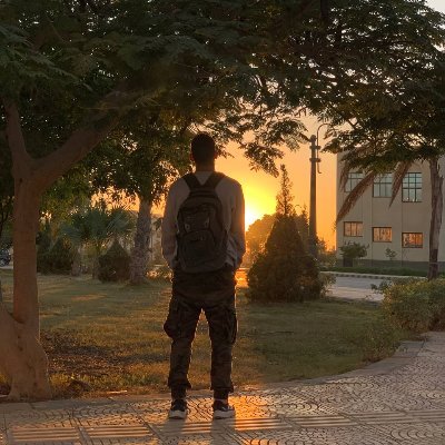 ‏مَا أَنزَلْنَا عَلَيْكَ الْقُرْآنَ لِتَشْقَى