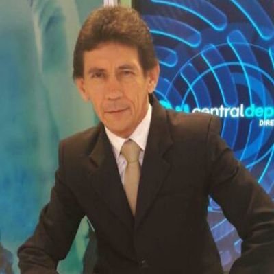 Relator y comentarista de La Radio Redonda Guayaquil, amante del buen fútbol, de buena música. La calidad del ser humano es indistinta a su clase social.
