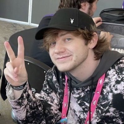 Punzmio's profile picture. Aquí expresó mi amor a mis gatos y MI punz