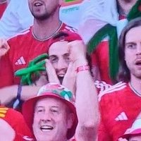 Cal. (@isthisiten) 's Twitter Profile