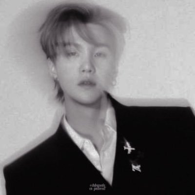 kgntyl's profile picture. frança, 2000's.