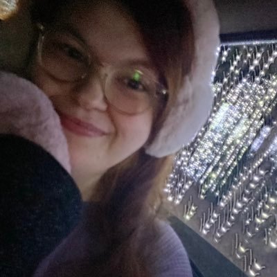 ChelseaBrignoni's profile picture. Surviving and Thriving ✨