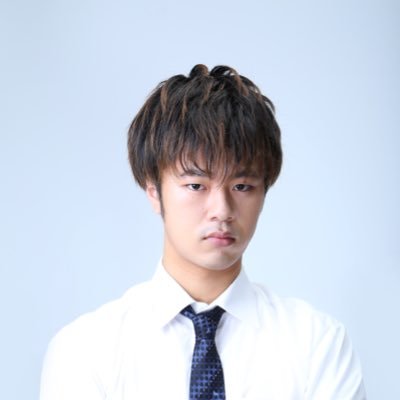 tucky_1126's profile picture. 日本プロ麻雀連盟37期/鳳凰戦B1リーグ/24歳/身長184cm/第8回若獅子戦決勝/第37期特別昇級リーグ優勝/株式会社サンファーロ