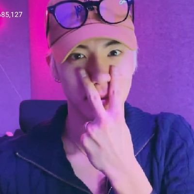 leeeunha0_0's profile picture. 내 눈이, 숨이, 마음이 너를 원해📢💓