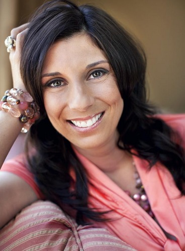 MarlaEnhelder's profile picture. Follow for daily essential oil & natural living tips. Sign up for upcoming "Essential Oils as a Business" class via the link below! 👇