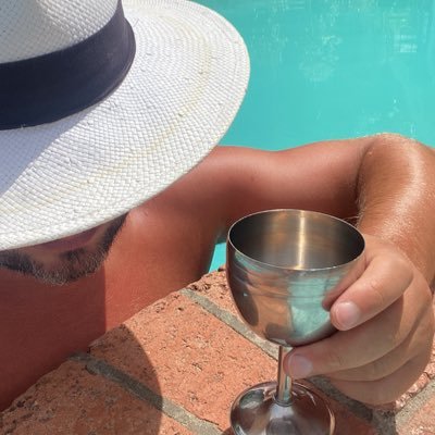 crypto_jumbo_'s profile picture. Full-time fiat miner, part-time crypto LARP.