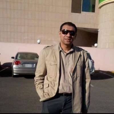 لا يصنع الرجل حياة إلا حين تصنع الحياة منه رجلا !!