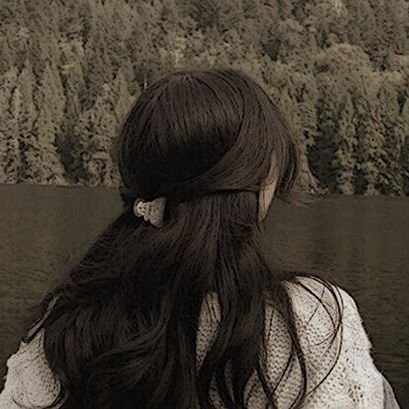 yenarchived's profile picture. 