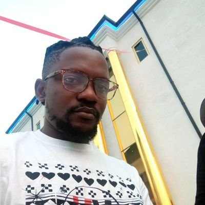 Nollywood Actor, Mc, Enterprenuer, CEO Decster Dynamics Consult, 
President/Founder @yaip
#Limitless