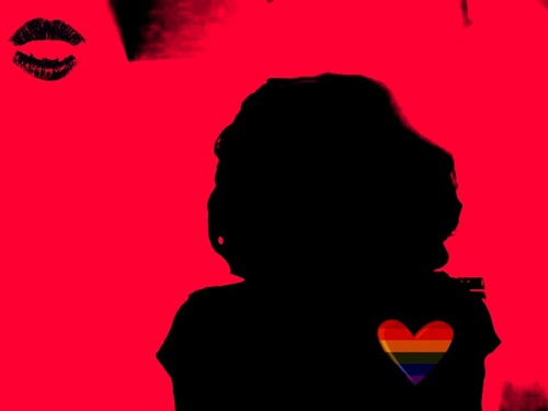 sunnyrox597's profile picture. I like fashion designing, LOVE  photography and clicking pictures..

you can reach me at - - - http://t.co/4edLDpa268