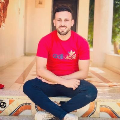 - اللهم جبراً لكل قلب كُسر بعدما فقد عزيزه .