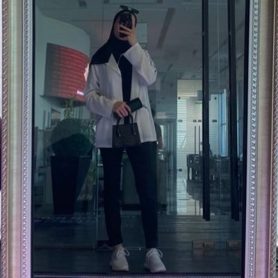 كأننا لم نذق بالأمس مُرا.
As if we didn't taste bitter yesterday