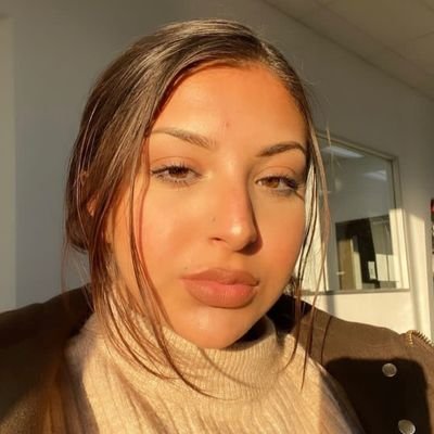 RadiLah83's profile picture. 