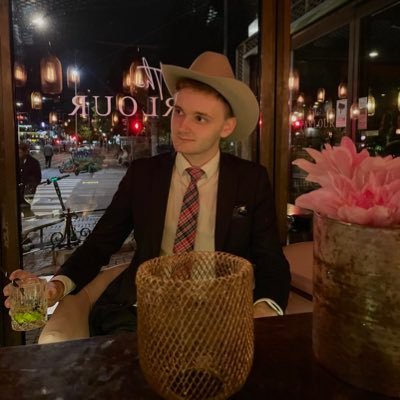 Ancient Swiftie. Strong typings and semicolons advocate. Swedish guy living in Germany
