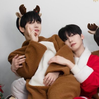 for 『#ONEUS』: 🔥🌹
loona {artms, loossemble, chuu, yves} 🪐