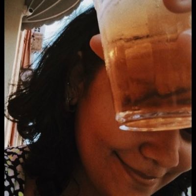 sertraliiiiiina's profile picture. bota o teu