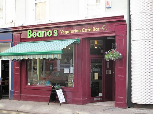 A welcoming, family run, vegetarian cafe bar, offering a delicious selection of Breakfasts, Lunches and Snacks, to eat in or take away, Vegan options