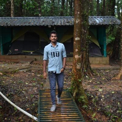 naveenkmr264's profile picture. Entrepreneur