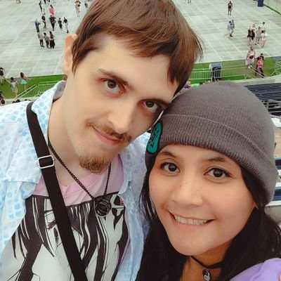 MrAndMrsGamer's profile picture. Content creators since 2011 • Married Gamers • 💍Dec. 8 • @SheeGee @InsaneWaya