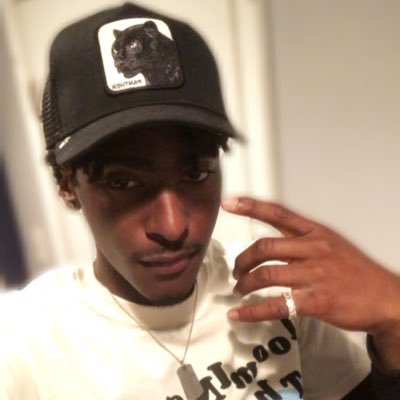 sinceresimmons0's profile picture. GQ.