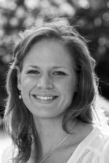 LWeb222's profile picture. Levitation seeker. Exploring the space where communication, mindset, relationships, discomfort and self actualisation meet. Side serve of bioenergetics.