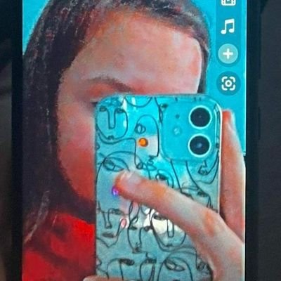 roxwa123451's profile picture. 