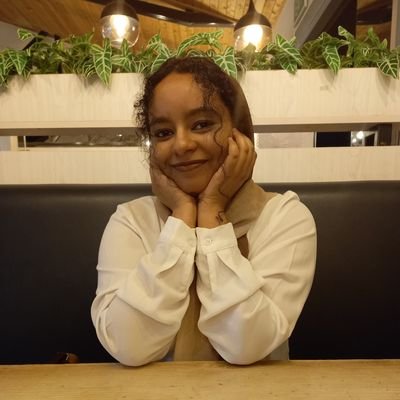 AwanSureiya's profile picture. A taste for the brave 👑
she/her