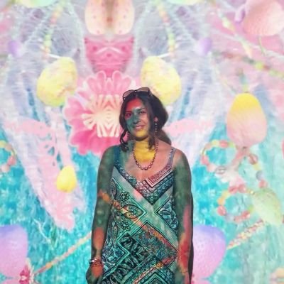 meensbeans14's profile picture. 26. | Thinking about the footprint we leave in life👣 | Passion to travel & dance 💃🌍 | IG photoblog @travelwithmeensx 📷