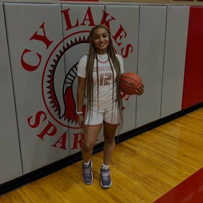 C/O 24🎓|| 5’10 || Cypress Lakes high school 🏀 Houston Heat AAU