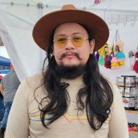 Reyes *HOUSTON POET LAUREATE* Ramirez (@y_si_rey_quiere) 's Twitter Profile