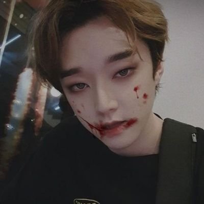 nnifws's profile picture. 