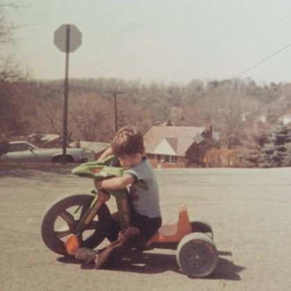 SpeakWeezy's profile picture. 