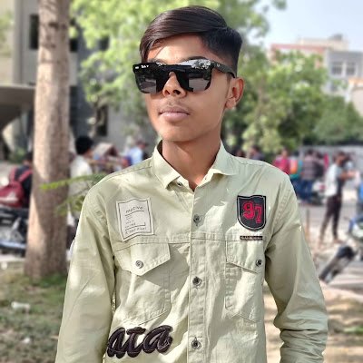 MansuriAakib15's profile picture. I am Mansuri Aakib..i have completed graphics and web designer course in arena animation...i can do all graphics and web design work...So DM me..