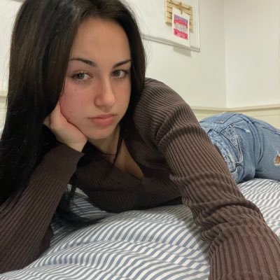 andreaxgz's profile picture. pico tres