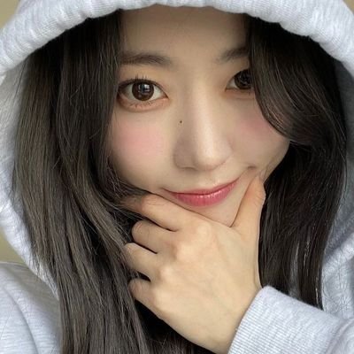 。:゚welcome | prns: she/her | a multistan | ar 45 ganyu main゚:。
#anniemails #anniebentables #anniefbacks