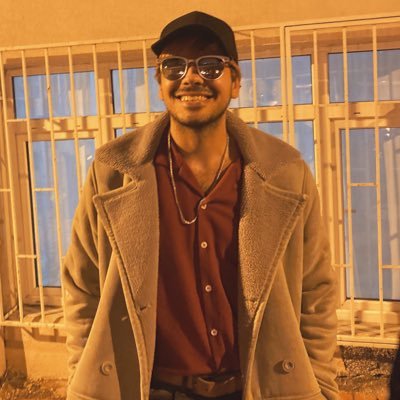 whiterussian0's profile picture. İstanbul Üni