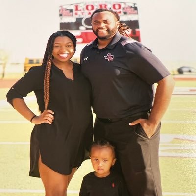 Father. Husband. Son. Brother. Levelland HS Defensive Coordinator🔴⚪️ Business Teacher. #PassionProducesAction❤️‍🔥#ActivateAthletes