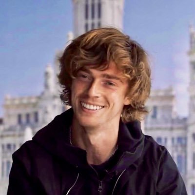 iloverublev's profile picture. I breathe, sleep and live for tennis. she/her 💛