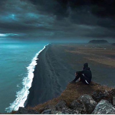 SAHER666_SR's profile picture. نديم الليل .. وشاعر أحياناً