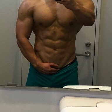 sXRMUvCaVCI3n6m's profile picture. 173cm 68kg 95's むきむき💪