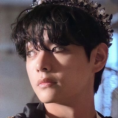 dudinhaamaobts's profile picture. 𝒃𝒐𝒐𝒌𝒔𝒕𝒂𝒏 📚 
🏐🏳️‍🌈

192605