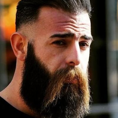 AlbarelloL's profile picture. 