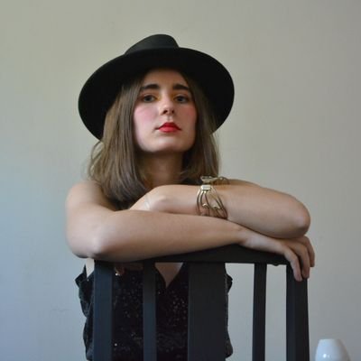 ”Sans la musique, la vie serait une erreur.” Nietzsche
Créatrice de playlists pour vos événements privés 🎶