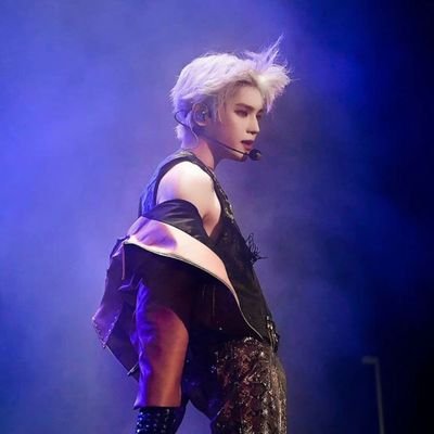 bububonnie's profile picture. because of you i'm happy every day thank you🖤🌹

#TAEYONG #태용 #NCT태용