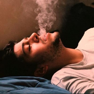 প্রতিটি সুসিদ্ধ ভালোবাসার গল্পে একটি করে নিরব সার্থ লুকিয়ে থাকে 😴
